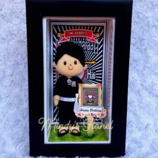 Boneka Flanel Karakter Silat Frame kaca Mindy`s