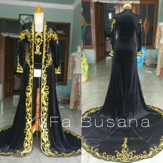 kebaya bludru ekor panjang pengantin request by client