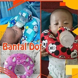 Bantal Susu Penyangga Dot Bayi Karakter Hello Kitty Ungu SNI Bisa buat bantal leher untuk menopang dan menghangatkan leher bayi Bisa di jadi kan holder penyangga dot susu saat memberikan susu formula Jadi bunda tidak perlu megangin terus botol susunya