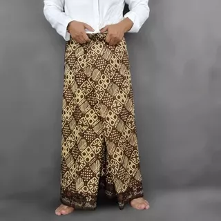 Lar Gurda Sidomulyo, Sarung Batik Tradisional Eksklusif