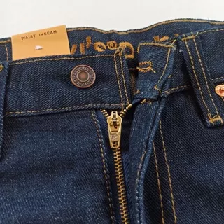 Celana Panjang Pria Jeans Levis 505 Model Reguler / Celana Levis Standar