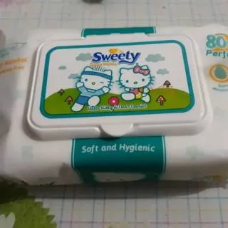 SWEETY Tissue Baby Wipes isi 80+4 Non alcohol / Tisu Basah