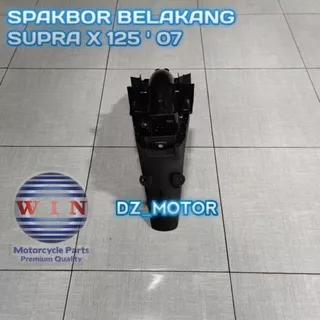 Spakbor Slebor Belakang Honda Supra X125 X 125 Lama Betmen 2007-2013 KVL Merek WIN