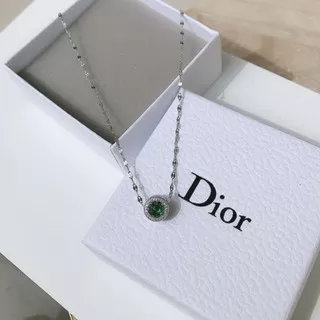 kalung titanium Dior bolak balik mata