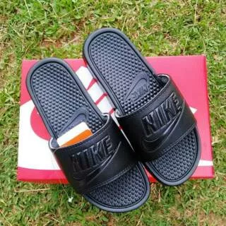 Sendal slop nike bennasi full black karet lentur 39-43