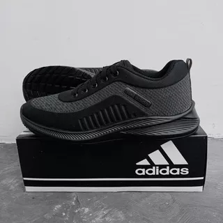 sepatu sekolah hitam full.sepatu reebok/adidas hitam polos-sepatu hitam pria perempuan realpich