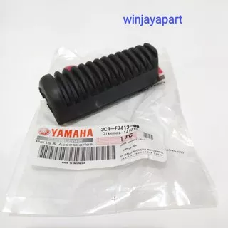 KARET FOOTSTEP DEPAN VIXION OLD. VIXION NEW. MX KING 3C1-F7413-00 ORIGINAL YAMAHA GENUINE PARTS 1PCS