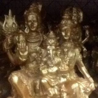 Patung Keluarga Siwa Dewa Syiwa - Dewi Parwati dan Ganesha 3