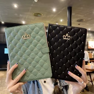 casing iPad 8th Gen 2020 7th 10.2 2019 5 6th gen 9.7 18 Mini Air 3   Luxury Crown Smart Wake Leather Cover