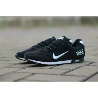 Sepatu Nike Trainer Casual Pria Sneakers Murah Joging Cowok Keren Sport Import Vietnam Olahraga