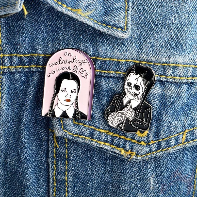 > Ready Stock < ? The Addams Family Bros ? 1Pc Wednesday Addams Metal Collection Brooches Pins