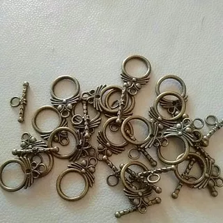 Kait Gelang