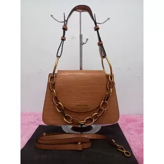 sale tas charles & keith ori