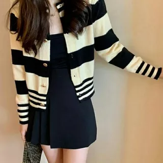 2400 Baju atasan outer cardigan lengan panjang rajut knit korean style wanita import baju kardigan cardi rajut salur cewek import hitam merah terbaru