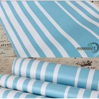 wallpaper dinding motif salur biru garis putih kecil