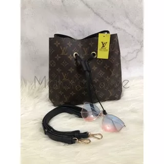 Lv Serut Free Pouch