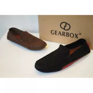 SEPATU LOAFERS KULIT PRIA GEARBOX T7