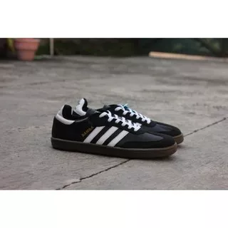 SEPATU ADIDAS SAMBA HITAM LIST PUTIH