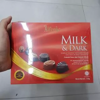 Cokelat alfredo milk & dark chocolate 110gr coklat malaysia