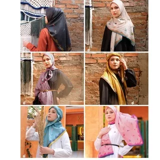 {DEENAY} HIJAB MOTIF ORI TERBARU SEDONA SERIES ALL COLLOR(BLACK,BLUE,LILLAC,MUSTARD,PINK,TIRAMISU)-VOAL ULTRAFINE -115 X115 CM JILBAB SEGI EMPAT- KERUDUNG ORI DEENAY-TERARU 2021