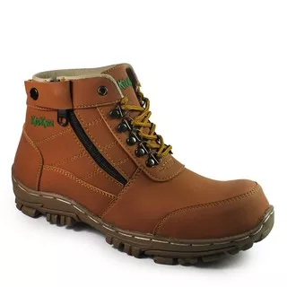 sepatu pria kickers morisey safety ujung besi safety traking tan murah