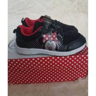 SEPATU Disney ori  ANAK PAUD/TK size 28 /SEPATU HITAM BLACK ANAK/ disney  minnie