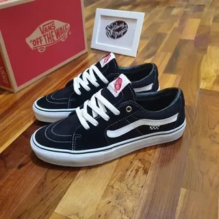 Vans Sk8 Low Pro Black White Vans Sk8 Low Black White Vans Sk8 Black White