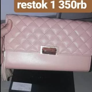 clutch charles n keith original store mall sale 70% warna BLUSH