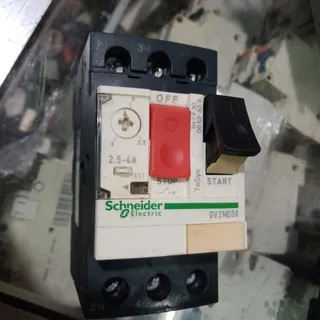 motor circuit breaker Schneider gv2me08