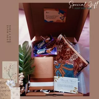 [SPECIAL GIFT Paket 3] Hampers Al-Qur`an Murah/Gift Box Al-Qur`an /Kado Ultah/Kado Wisuda & Wedding