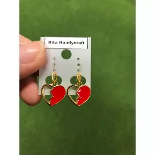 Anting Half Red Heart charm korea kait Plastik / Fashion Earrings Hati Handmade