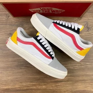 sepatu keren | VANS OFF THE WALL OLDSKOL RAINBOW WHITE IFC | Vans premium | vans original | sepatu vans | sepatu premium | sepatu original | sepatu murah | sepatu wanita | sepatu pria | original | sneacker | sepatu anak | outfit keren