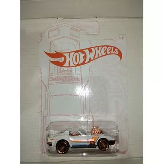 hot Wheels  68 Corvette Gas Monkey Garage