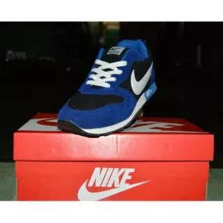 SEPATU SPORT NIKE MD RUNNER / BIRU HITAM LIST PUTIH / SEPATU NIKE WAFFLE TRAINER