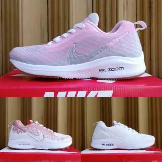 Sepatu nike wanita. Sepatu nike pink. Sepatu olahraga nike. Sepatu senam. Sepatu zumba nike terlaris