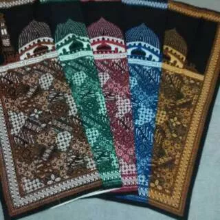 Sajadah batik motif sekar jagad