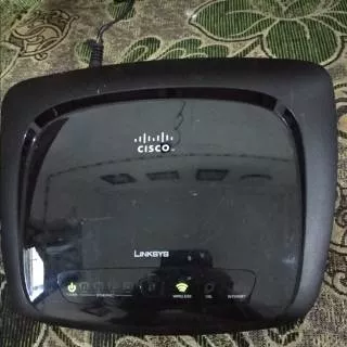 Modem ADSL Cisco WAG120N router acces point