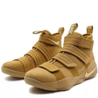 Sepatu Nike Lebron 11 Soldier