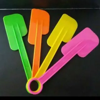 Solet plastik spatula kecil