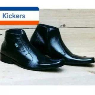 Sepatu Pantofel Pria Kickers Sleting Samping Pantopel Formal Kerja Kantor Pria Kulit Sapi Asli Hitam