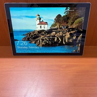 Microsoft Surface Pro 4 Ci7 6650U 2.21GHZ RAM 8 GB SSD 256 GB