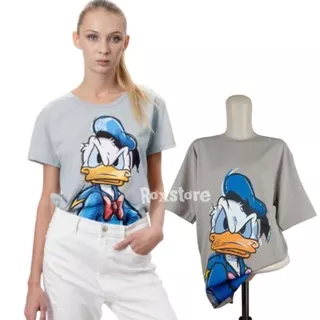 Pull and bear t-shirt Donal duck / baju pull and bear / kaos pull & bear / baju disney / kaos disney / baju Donald duck / kaos donal bebek / baju wanita / kaos wanita / atasan wanita / pakaian wanita / kaos katun / baju wanita murah / pull bear / T-shirt