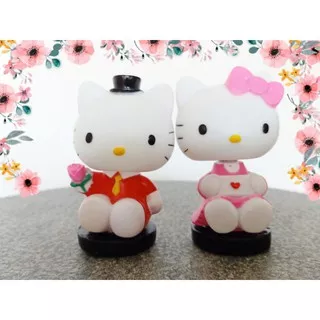 Boneka Hello Kitty Wedding Aksesoris Interior  Sepasang Couple Kepala Goyang Dashboard Mobil