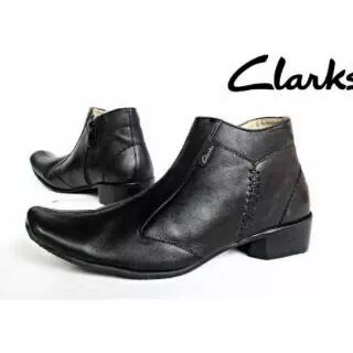 Sepatu Pantofel Pria Kerja Formal clarks Pantofel england kulit asli warna coklat dan hitam