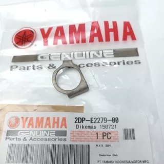 RING PLAT AS TEMPLAR PEN PELATUK KLEP IN NMAX. AEROX 155 . LEXI 2DP-E2279-00 ORIGINAL YGP YAMAHA GENUINE PARTS