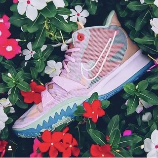 (Size 36-46) Kyrie 7 1 World 1 People / Pink blue / Sepatu Basket