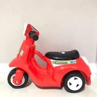 Pespa Funbike Mainan Motor Anak