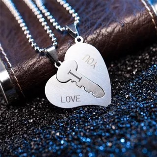 Couple Necklace Key Heart Pendant Heart Inlay Key Silver Tone Creative 1Set