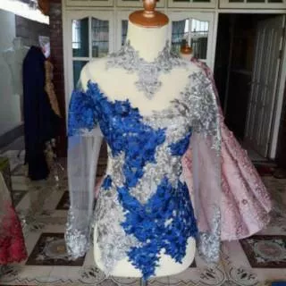 Kebaya brokat modifikasi