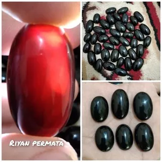 Batu Yaman Wulung senter tembus merah natural